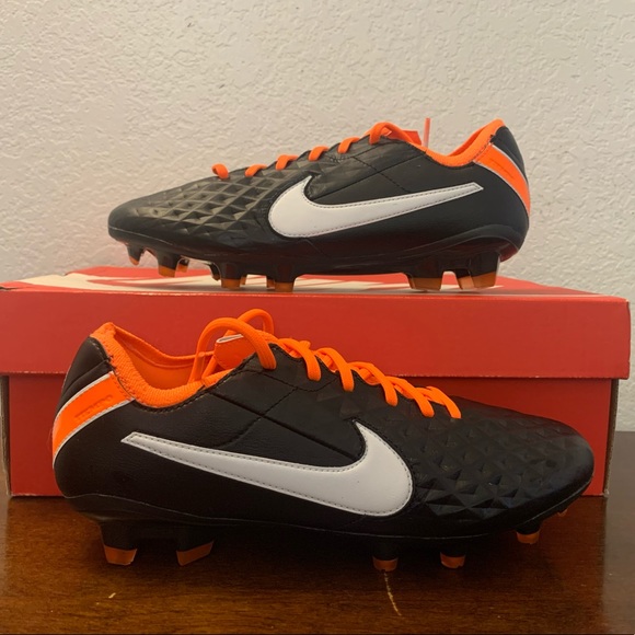 poshmark soccer cleats